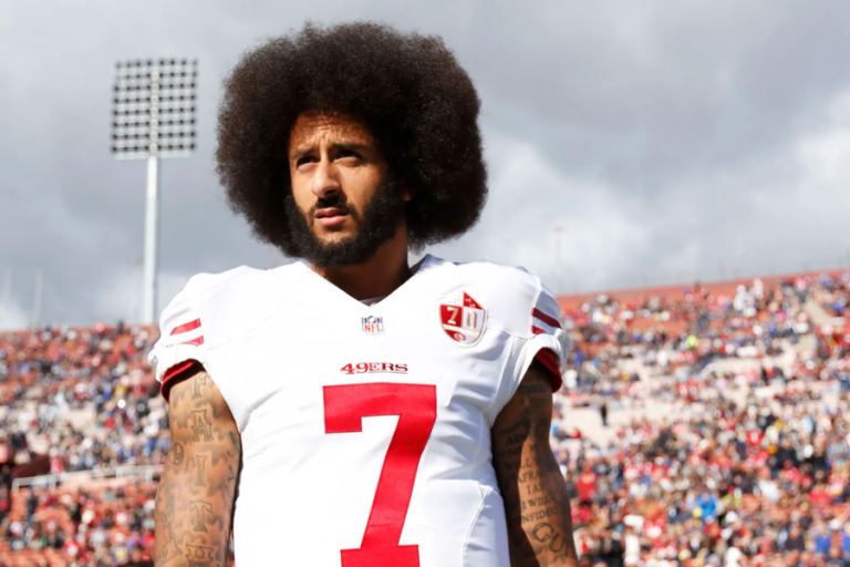 Colin Kaepernick Net Worth, Bio, Wiki, Age, Education, Height, Family, Personal life, Career, Awards And More